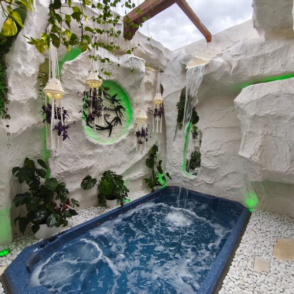 Jacuzzi